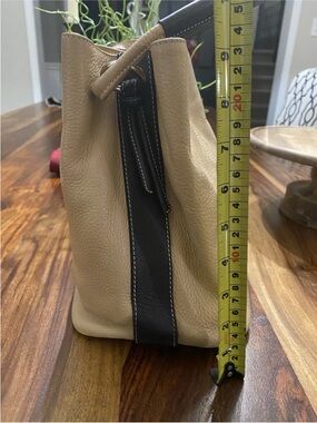 Beige and Black Leather Shoulder Bag - Classic Two-Tone Style